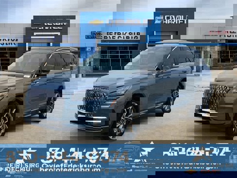 Used 2024 Lincoln Corsair FWD w/ Equipment Group 101A image 1