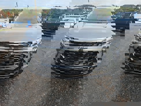 Used 2024 Chevrolet Trax ACTIV image 8