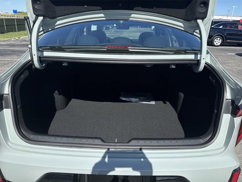 New 2025 Kia K4 GT-Line image 23