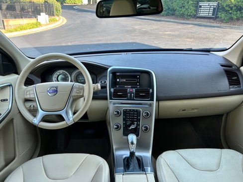 Used 2013 Volvo XC60 3.2 image 15