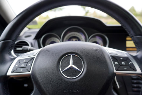 Used 2012 Mercedes-Benz C 250 Sedan image 19