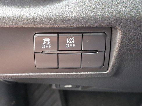 Used 2021 MAZDA MX-5 Miata RF Grand Touring image 32