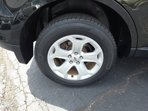 Used 2013 Ford Edge SE image 50