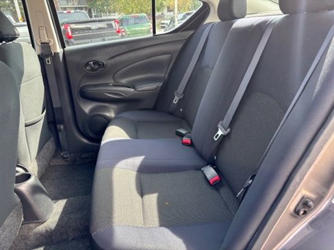 Used 2012 Nissan Versa SV w/ Convenience Pkg image 17