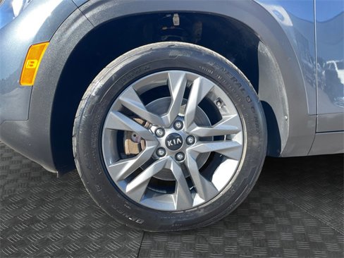 Used 2021 Kia Seltos S image 14