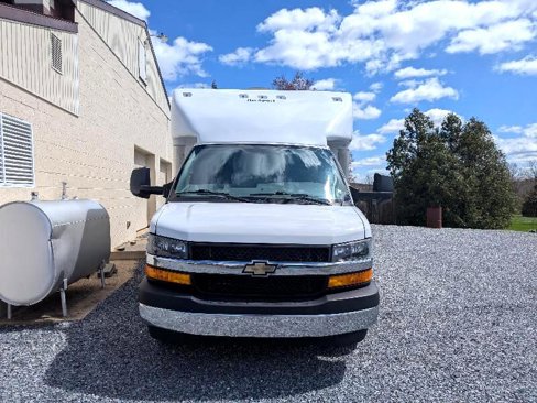Used 2022 Chevrolet Express 3500 w/ Power Convenience Package image 20