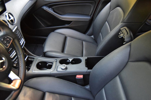 Used 2018 Mercedes-Benz GLA 250 4MATIC image 34