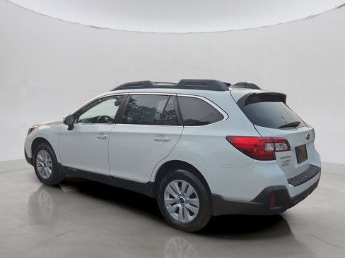 Used 2019 Subaru Outback 2.5i Premium image 31