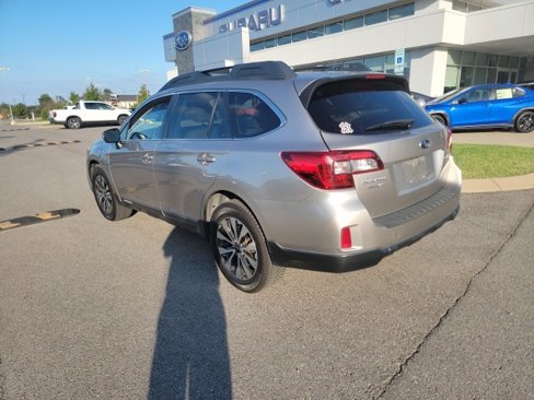 Used 2015 Subaru Outback 3.6R Limited image 5