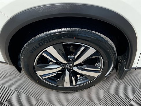 Used 2022 Nissan Rogue SL image 31