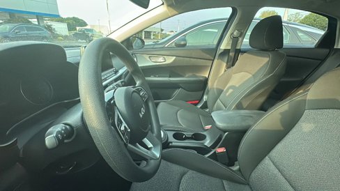 Used 2023 Kia Forte LXS image 11