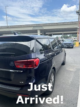 Certified 2021 Kia Sedona LX image 3
