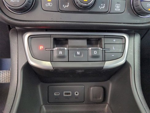 Certified 2022 GMC Terrain SLE w/ Driver Convenience Package image 16