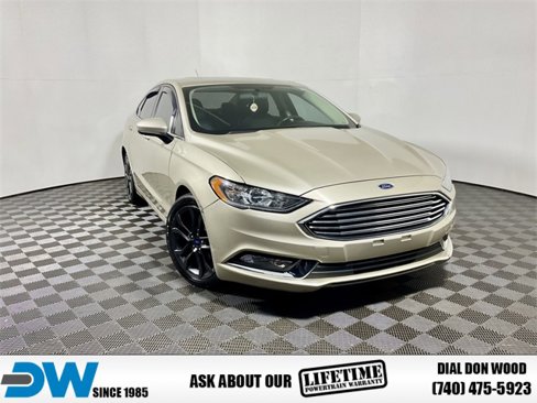 Used 2018 Ford Fusion SE w/ Equipment Group 201A image 1