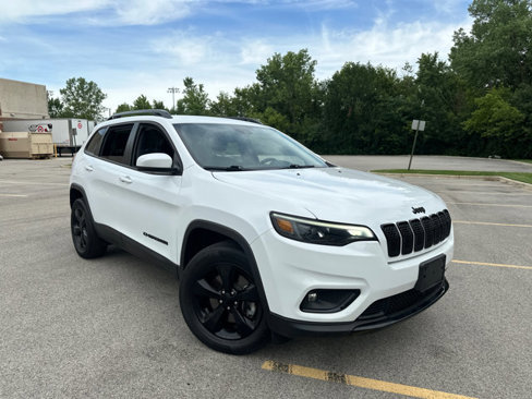 Used 2021 Jeep Cherokee Latitude Plus image 10