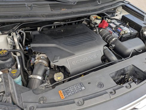 Used 2018 Ford Explorer Platinum image 42