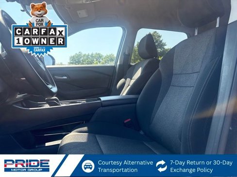 Used 2024 Nissan Rogue SV image 16