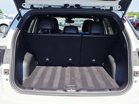 Used 2024 Jeep Compass Limited image 14