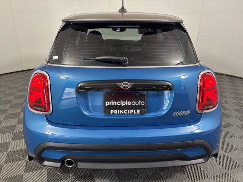 Certified 2024 MINI Cooper 2-Door Hardtop image 5