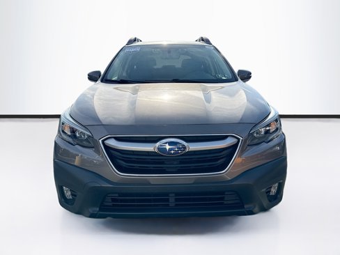 Used 2022 Subaru Outback Premium image 2