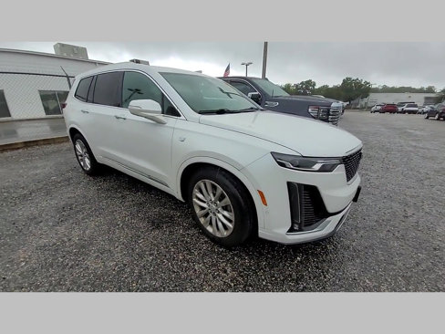 Used 2020 Cadillac XT6 Premium Luxury image 32