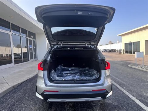 New 2025 BMW X1 xDrive28i w/ Technology Package image 5