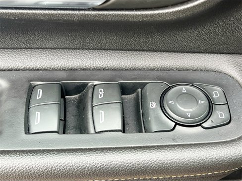 Used 2023 GMC Terrain AT4 image 19