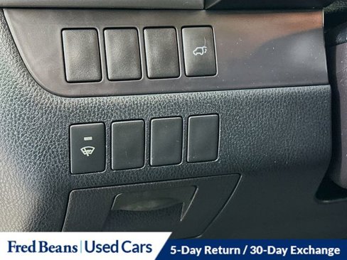 Used 2015 Toyota Highlander XLE image 11