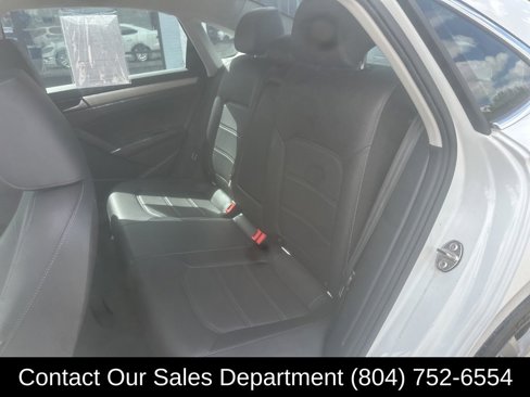Used 2020 Volkswagen Passat 2.0T SE image 26