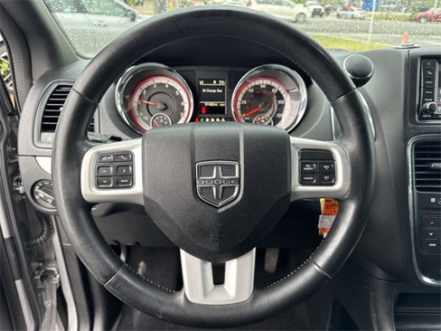 Used 2019 Dodge Grand Caravan GT image 17