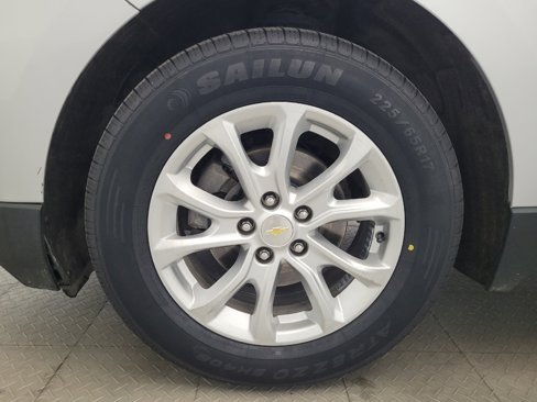 Used 2019 Chevrolet Equinox LT image 31