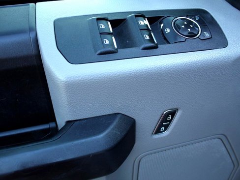 Used 2018 Ford F150 XL w/ Equipment Group 101A Mid image 15