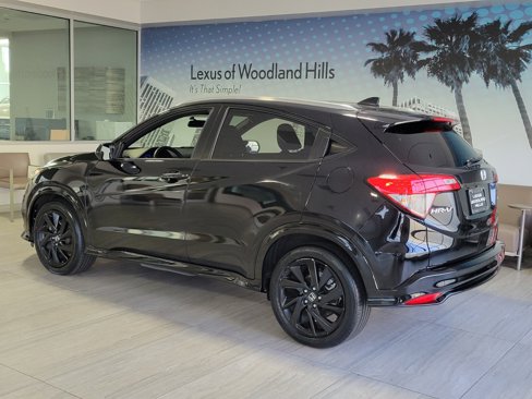 Used 2022 Honda HR-V Sport image 3