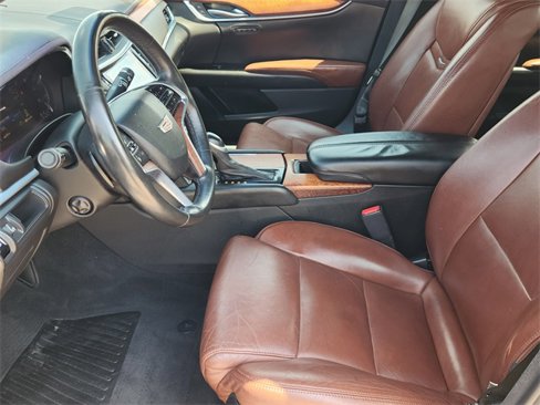 Used 2016 Cadillac XTS Luxury w/ Driver Awareness Package image 11