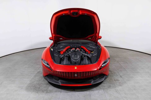 Used 2021 Ferrari Roma image 3