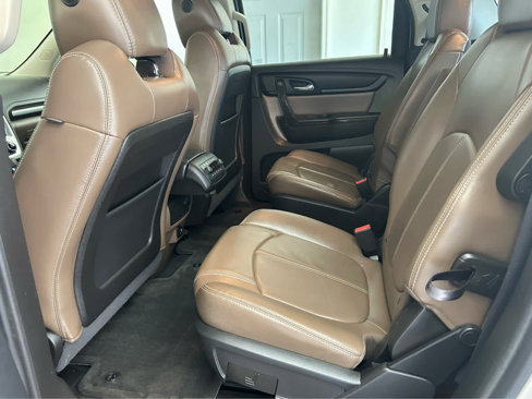 Used 2017 GMC Acadia Limited SLT image 15