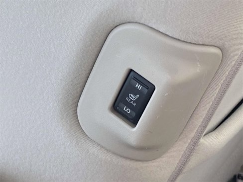 Used 2013 Nissan Leaf SV w/ LED & Quick Charge Pkg image 11