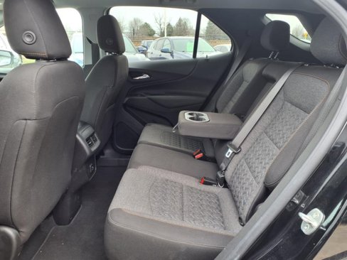 Used 2023 Chevrolet Equinox LT image 5