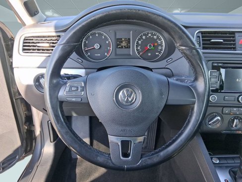 Used 2012 Volkswagen Jetta SEL image 15