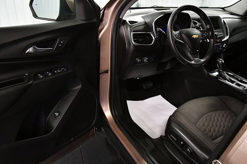 Used 2019 Chevrolet Equinox LT image 15