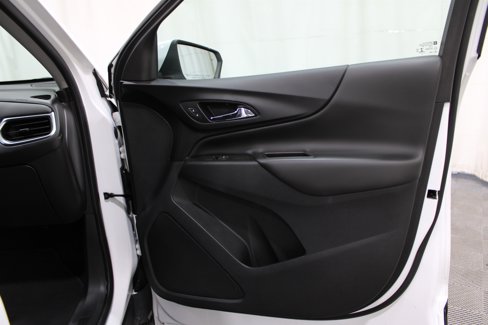 Used 2021 Chevrolet Equinox LT image 27