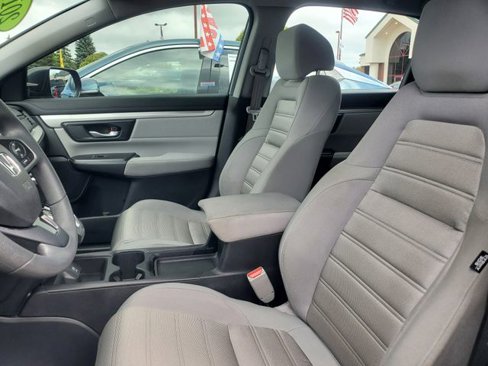 Used 2017 Honda CR-V LX image 12