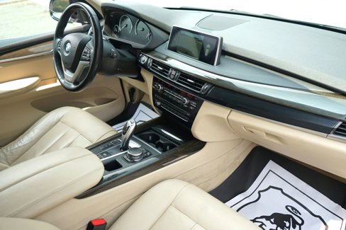 Used 2015 BMW X5 xDrive35d w/ Premium Package image 30