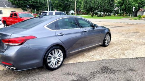 Used 2015 Hyundai Genesis 5.0 w/ Option Group 05 image 5