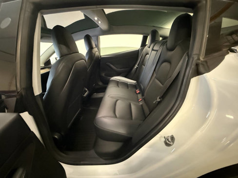 Used 2019 Tesla Model 3 image 21