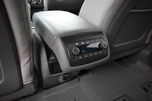 Used 2014 Chevrolet Traverse LT image 16