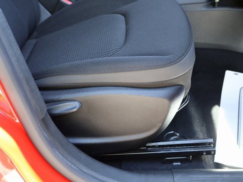 Used 2020 Jeep Renegade Altitude image 10
