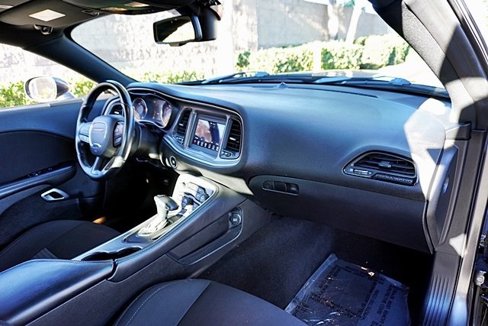 Used 2022 Dodge Challenger GT image 10