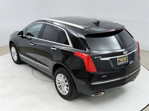 Used 2017 Cadillac XT5 Luxury w/ Driver Awareness Package image 17