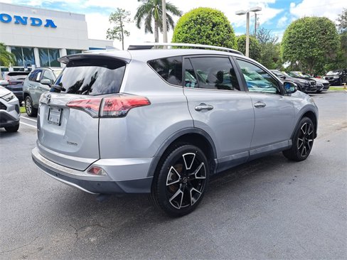 Used 2016 Toyota RAV4 Limited image 11